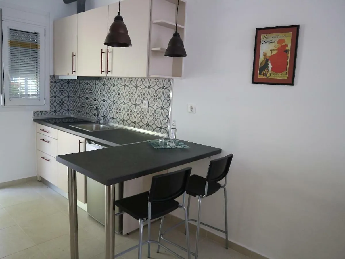 Seafront Studio Akti Elia Apartment
