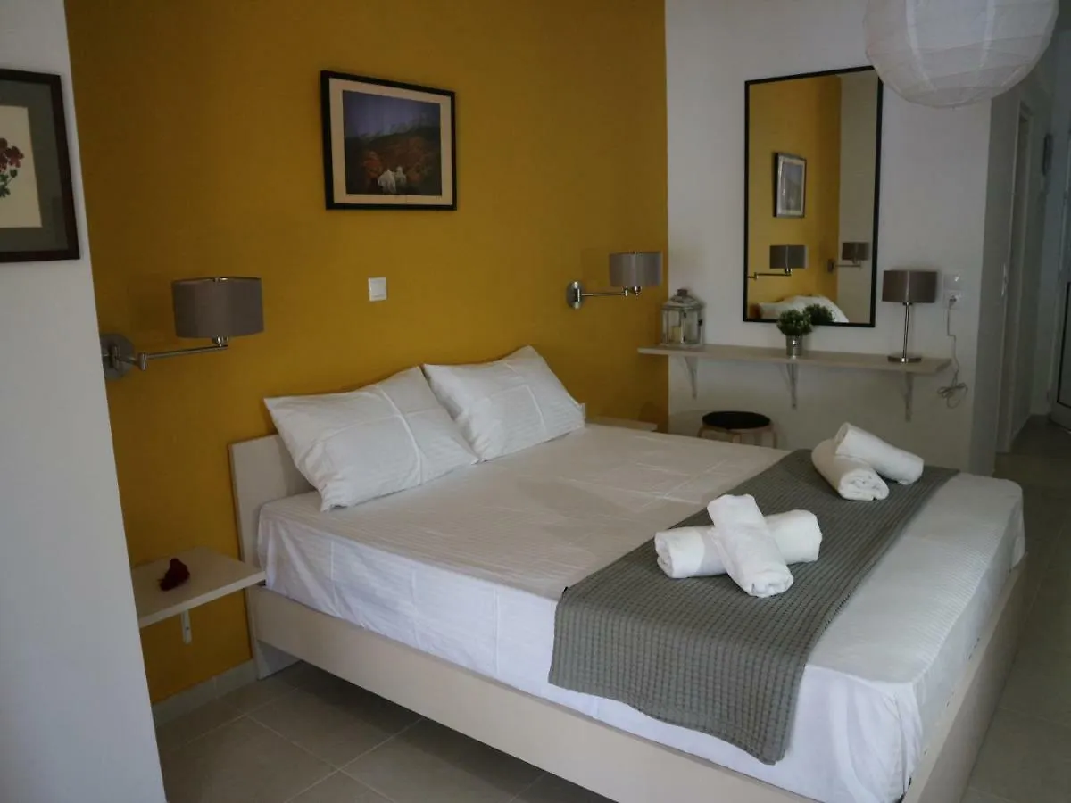 Seafront Studio Akti Elia Apartment